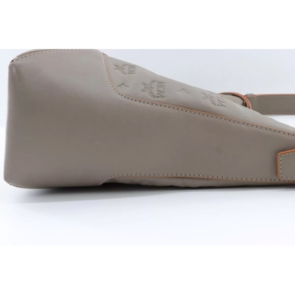 MCM Calfskin Leather Monogram Klara Hobo Medium size - Picture 11 of 13